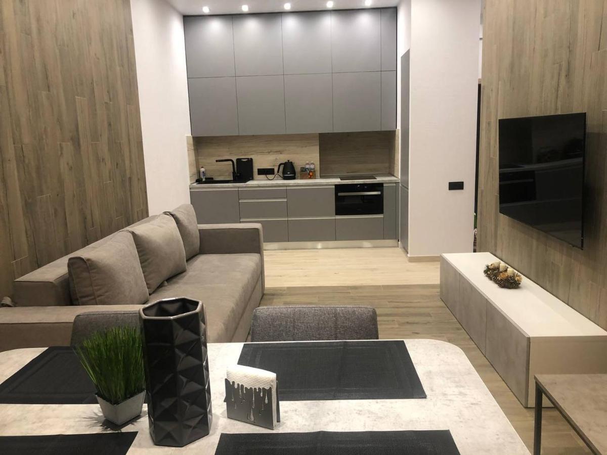 25D-Floor Sky Luxury Apartment! Fantastic View! Kiev Bagian luar foto